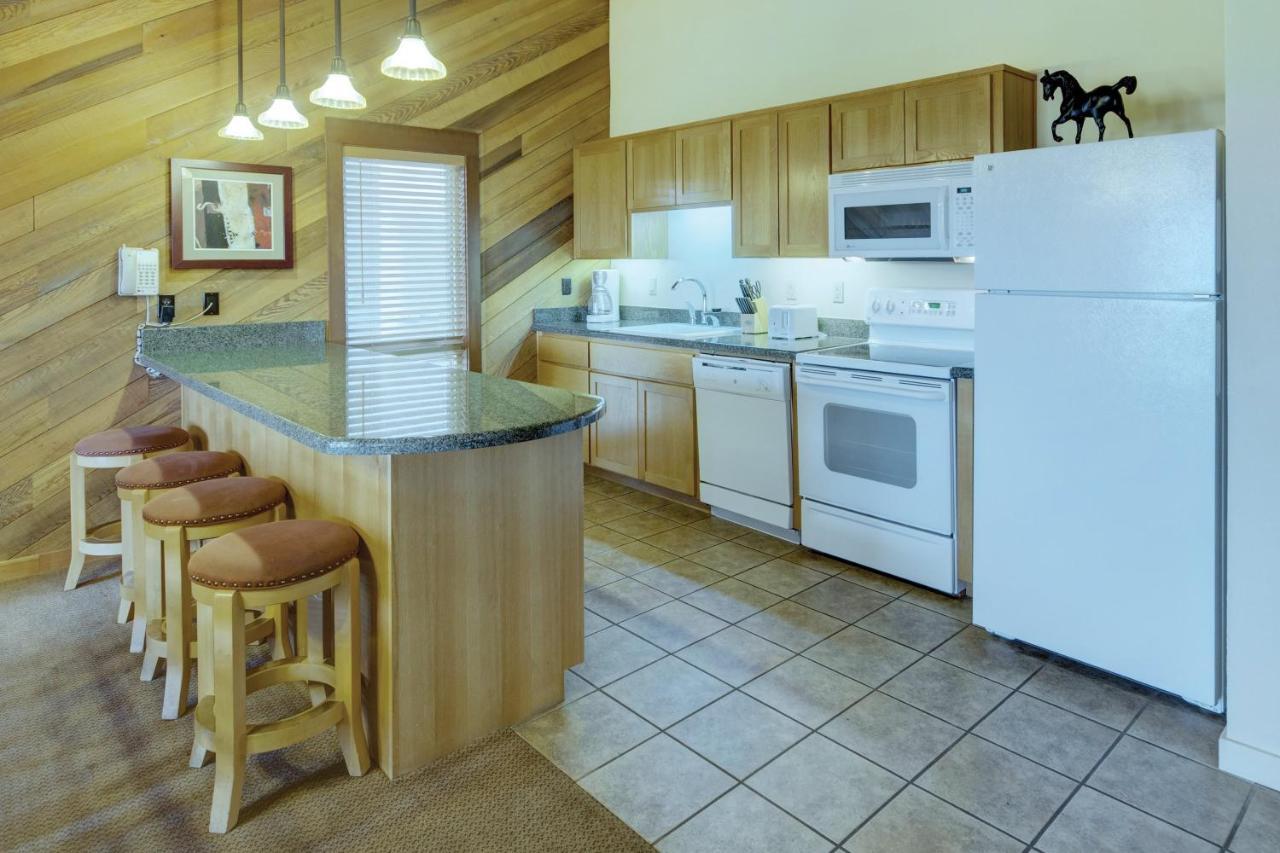 Seventh Mountain Resort Deschutes River Woods Екстер'єр фото