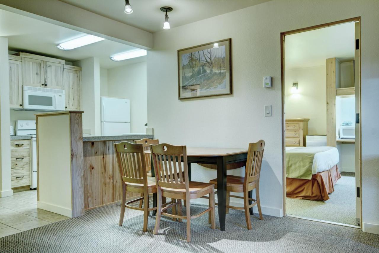 Seventh Mountain Resort Deschutes River Woods Екстер'єр фото