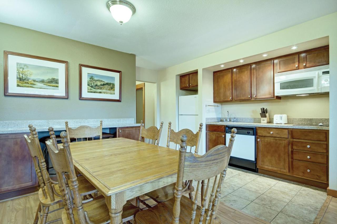 Seventh Mountain Resort Deschutes River Woods Екстер'єр фото